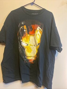 Marvel Comics Iron Man 3 Movie T-Shirt Size 2XL Black Tony Stark Helmet